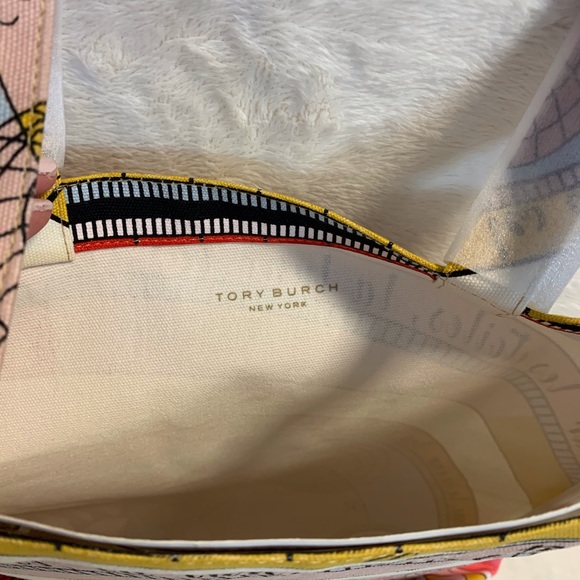 Adorable Tory Burch Tote Bag! - Picture 10 of 12